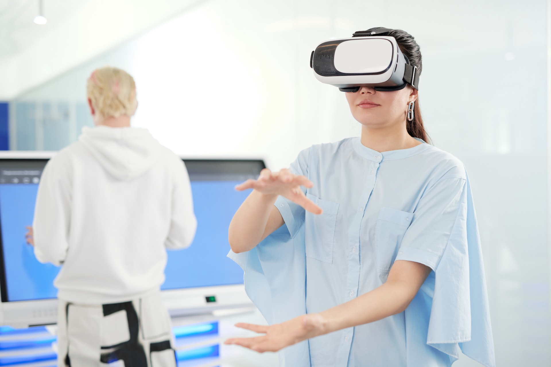 The Role of Virtual Reality in Addiction Treatment