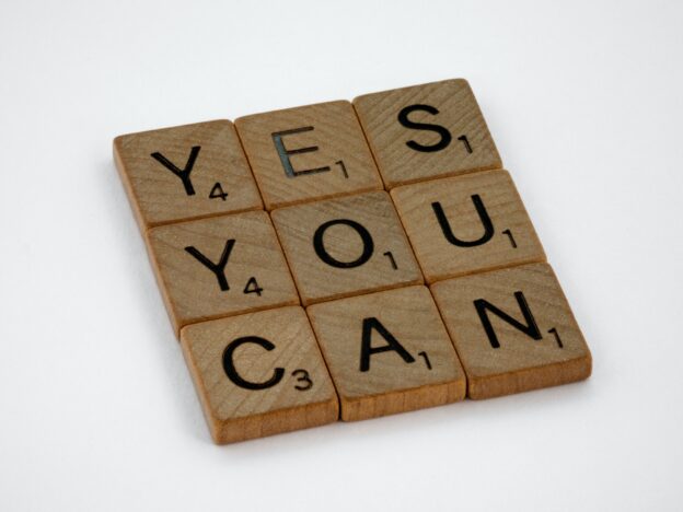 Wooden blocks spelling "Yes you can" to symbolize positive thinking in addiction recovery